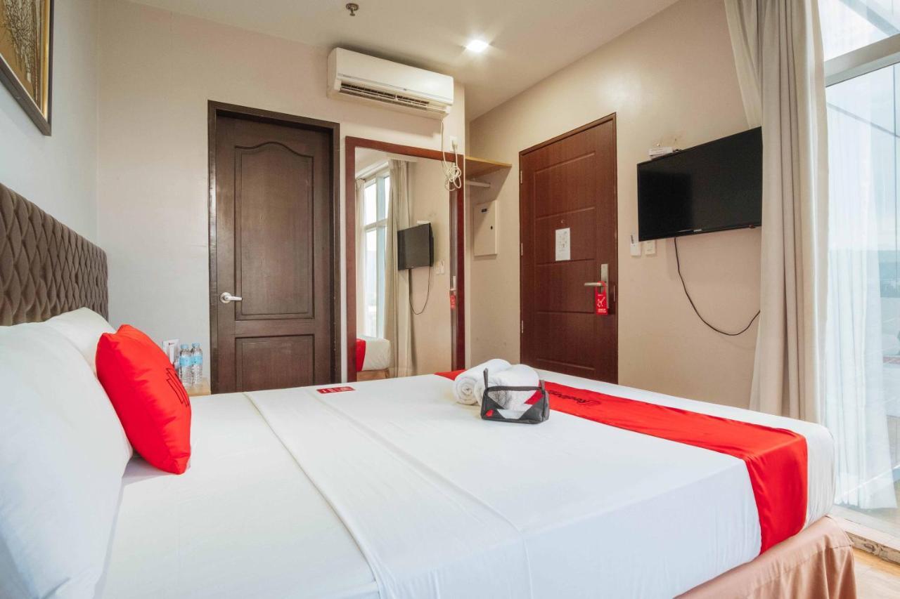 Reddoorz Plus Near Cebu Capitol Exterior photo